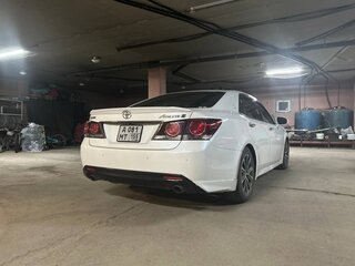 2017 Toyota Crown XIV (S210) Рестайлинг, белый, 3000000 рублей, вид 5