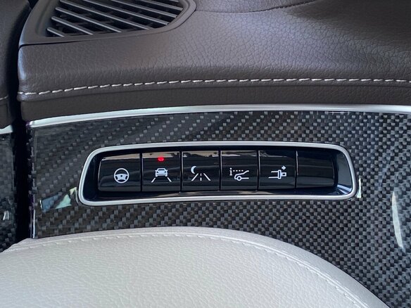 2020 Mercedes-Benz S-Класс 560 VI (W222, C217) Рестайлинг, белый, 17500000 рублей - вид 33