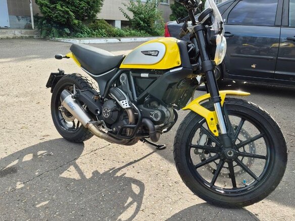 2016 Ducati Scrambler 800, жёлтый, 500000 рублей - вид 2