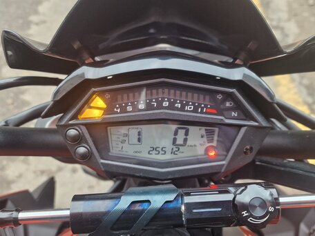 2017 Kawasaki Z 1000, оранжевый, 1100000 рублей, вид 5