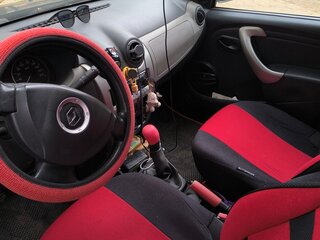2011 Renault Sandero I, чёрный, 420000 рублей, вид 5