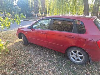 2005 Kia Cerato I, красный, 160000 рублей, вид 3