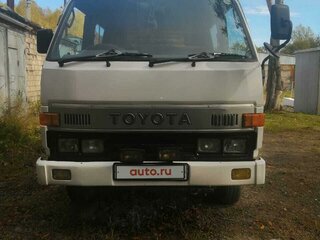 1994 Toyota HiAce, белый, 1350000 рублей, вид 5