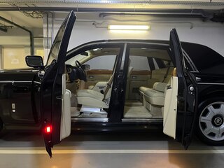 2004 Rolls-Royce Phantom VII, чёрный, 13500000 рублей, вид 5