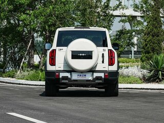 2026 BYD FangChengBao Leopard 5 47.8 kWh I Рестайлинг, белый, 7800000 рублей, вид 5