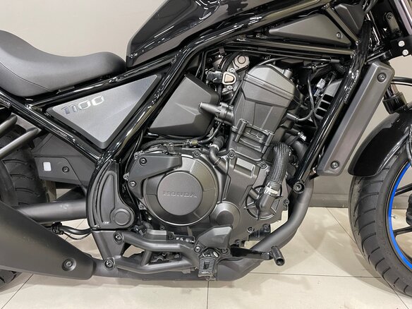 2022 Honda CMX 1100 Rebel, серый, 950000 рублей - вид 17