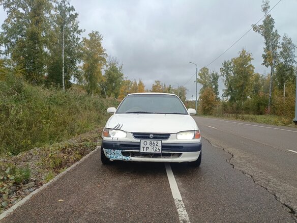 1996 Toyota Corolla VIII (E110), белый, 222222 рублей