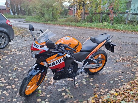 2012 Honda CBR 250R, оранжевый, 360000 рублей, вид 3