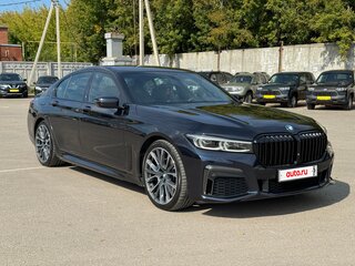 2020 BMW 7 серии 730d xDrive VI (G11/G12) Рестайлинг, чёрный, 4700000 рублей, вид 3