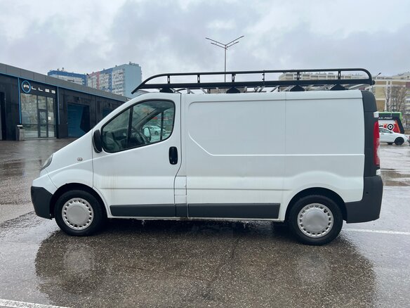 2009 Renault Trafic, белый, 1100000 рублей - вид 7