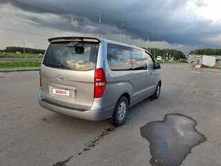 2015 Hyundai Grand Starex I, серый, 2100000 рублей, вид 4