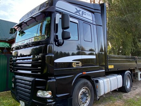 2010 DAF XF 105, чёрный, 3800000 рублей, вид 1