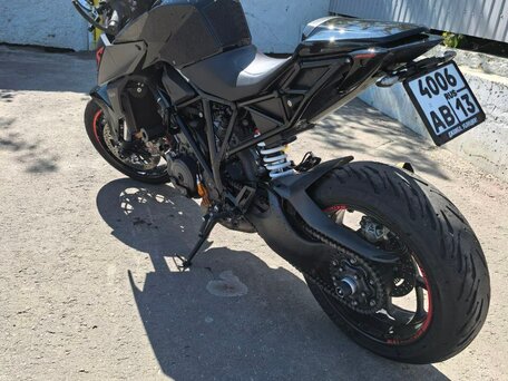 2018 KTM 1290 Super Duke R, чёрный, 1275000 рублей, вид 3