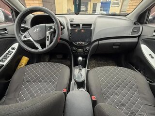 2012 Hyundai Solaris I, красный, 810000 рублей, вид 4