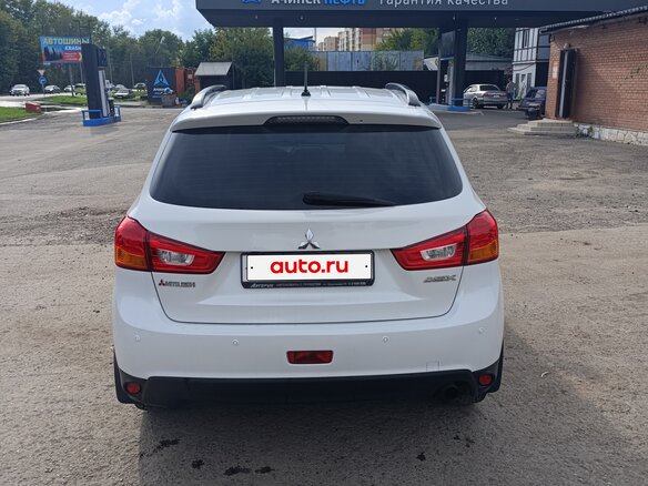 2012 Mitsubishi ASX I Рестайлинг, белый, 1380000 рублей - вид 1