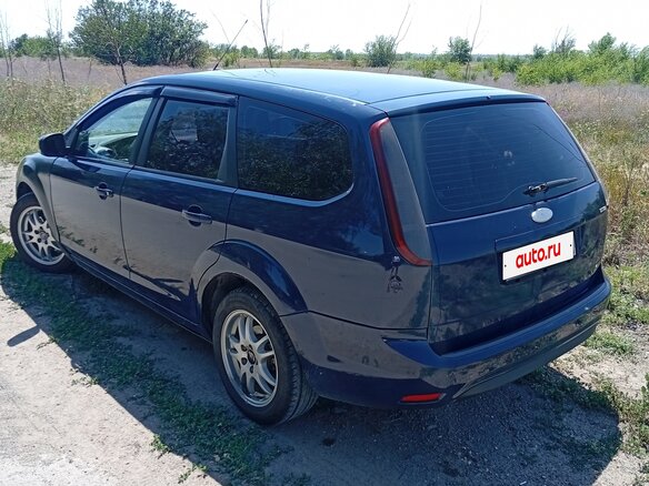 2009 Ford Focus II Рестайлинг, синий, 444444 рублей - вид 2