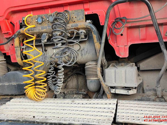 2012 MAN TGX, красный, 2800000 рублей - вид 15