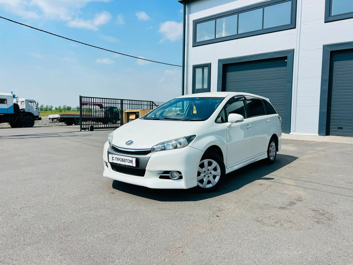 Открыть фотографии: Toyota Wish II Рестайлинг