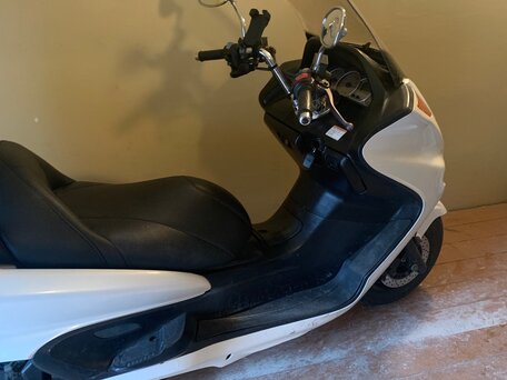 2004 Yamaha Majesty 250, белый, 165000 рублей, вид 1