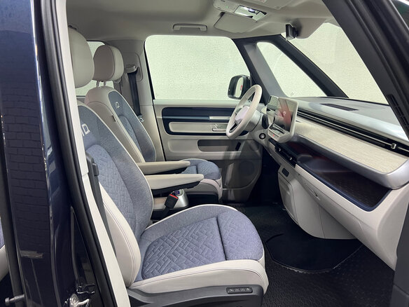 2023 Volkswagen ID.Buzz, чёрный - вид 8