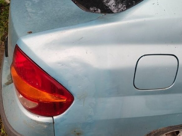 1998 Toyota Prius I (XW10), голубой, 250000 рублей - вид 6