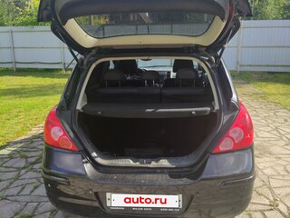 2011 Nissan Tiida I Рестайлинг, коричневый, 695000 рублей, вид 4