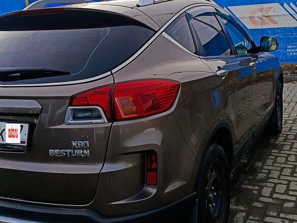 2018 FAW Besturn X80 I, коричневый, 1270000 рублей - вид 2