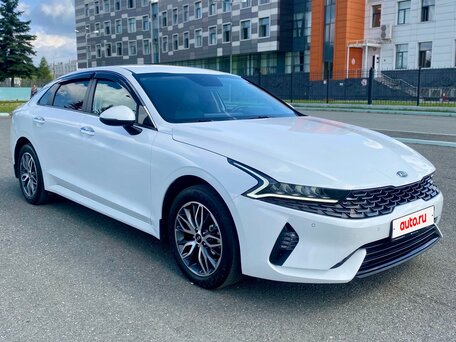 2020 Kia K5 III, белый, 2750000 рублей, вид 3