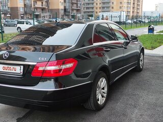 2010 Mercedes-Benz E-Класс 250 5G-Tronic IV (W212, S212, C207), чёрный, 1100000 рублей, вид 5