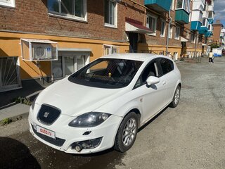 2012 SEAT Leon II Рестайлинг, белый, 630000 рублей, вид 1