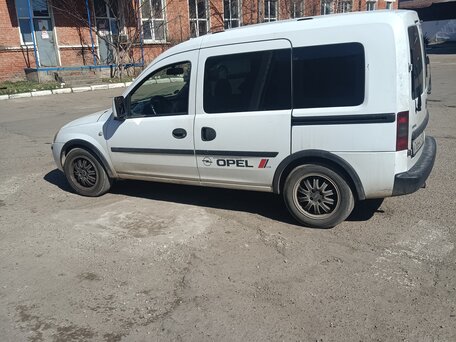 2008 Opel Combo, белый, 620000 рублей, вид 3