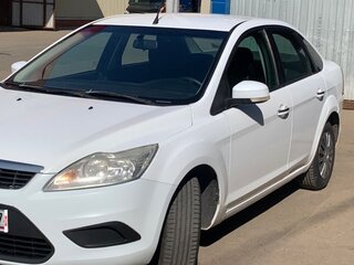 2009 Ford Focus II Рестайлинг, белый, 550000 рублей, вид 1