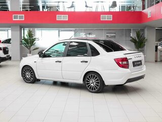 2022 Lada (ВАЗ) Granta I Рестайлинг, белый, 745000 рублей, вид 2