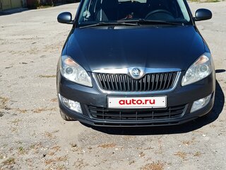 2013 Skoda Fabia II Рестайлинг, серый, 600000 рублей, вид 2