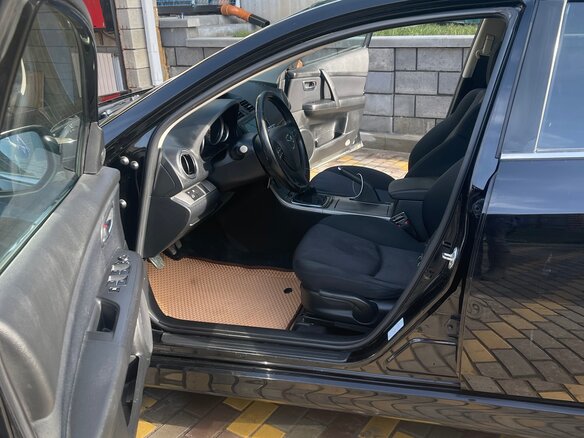 2011 Mazda 6 II (GH) Рестайлинг, чёрный, 1000000 рублей - вид 7