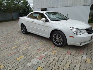 2008 Chrysler Sebring III, белый, 1500000 рублей, вид 2