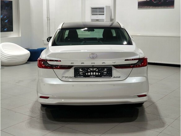 2024 Toyota Camry IX (XV80) China Market, белый - вид 4