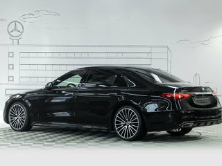 2024 Mercedes-Benz S-Класс 500 4MATIC VII (W223), чёрный, 24318300 рублей, вид 2