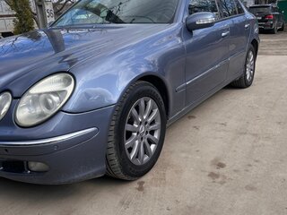 2003 Mercedes-Benz E-Класс 200 III (W211, S211), синий, 715000 рублей, вид 2