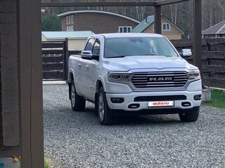 2020 Ram 1500 Quad Cab eTorque V, белый, 7520000 рублей, вид 5
