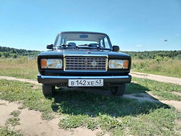 2010 Lada (ВАЗ) 2107, зелёный, 800000 рублей - вид 1