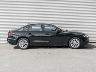 2020 Audi A4 35 TFSI V (B9) Рестайлинг, чёрный, 3165000 рублей, вид 4