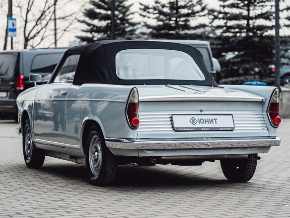 1965 BMW 700, голубой - вид 5