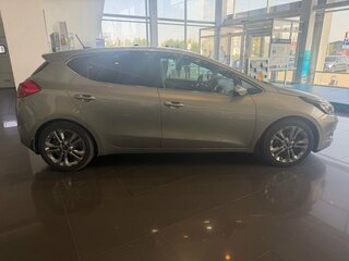 2013 Kia Ceed II, серебристый, 1425000 рублей, вид 4