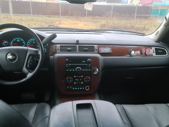 2008 Chevrolet Tahoe III, чёрный, 2350000 рублей - вид 12