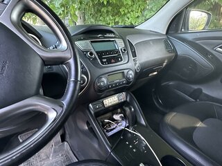 2012 Hyundai ix35 I, чёрный, 1350000 рублей, вид 4