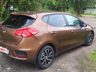 2016 Kia Ceed II Рестайлинг, коричневый, 1000000 рублей, вид 5