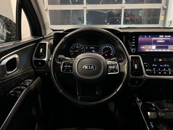 2021 Kia Sorento IV, чёрный - вид 9