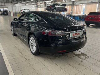 2018 Tesla Model S 75D I Рестайлинг, чёрный, 2850000 рублей, вид 5