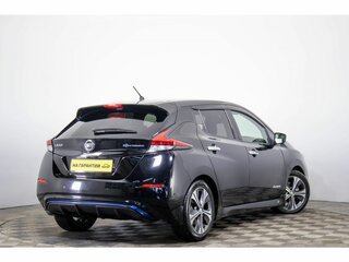 2018 Nissan Leaf II (ZE1), чёрный, 1699000 рублей, вид 4